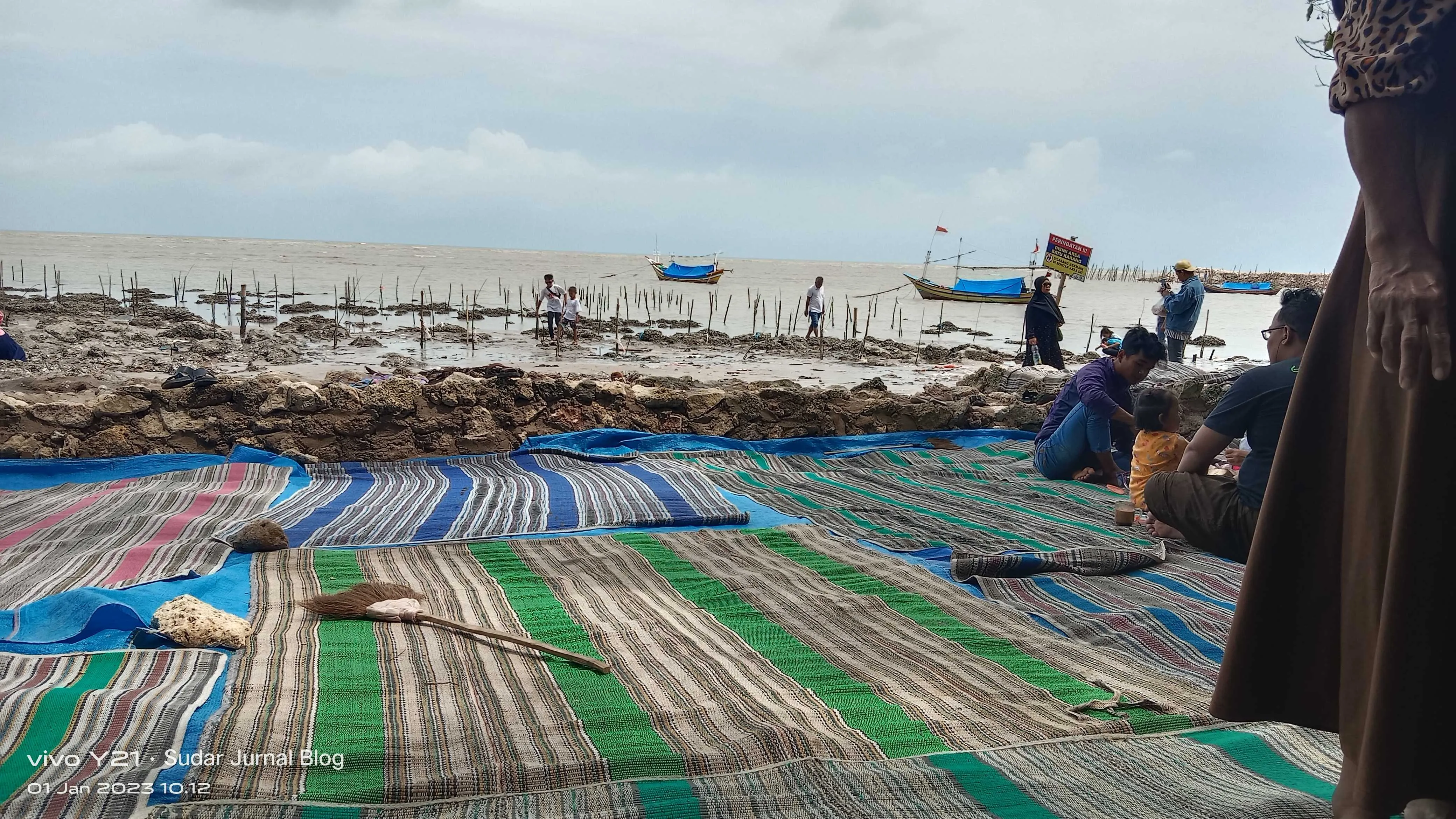 pantai kelapa